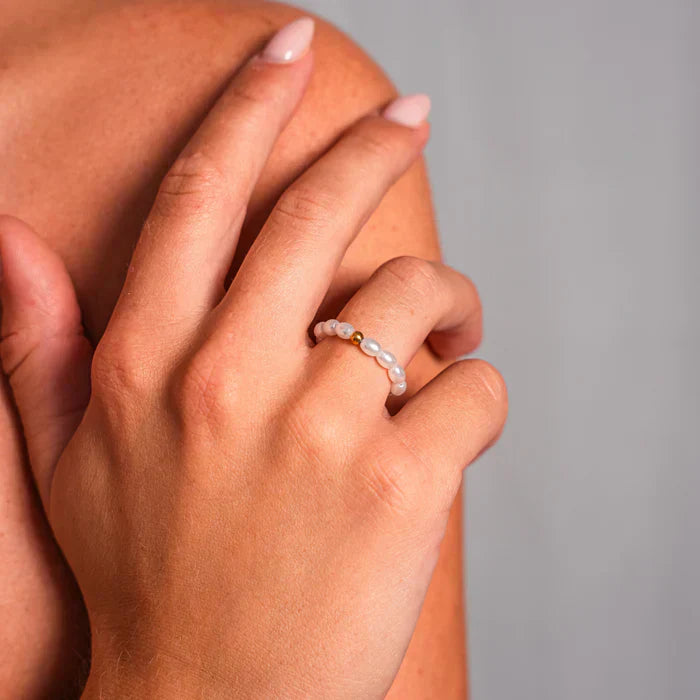 Žiedas su perlais Maui